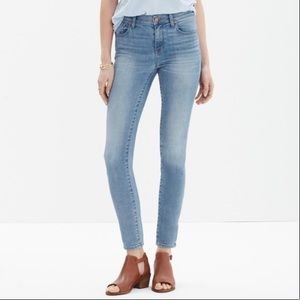 Madewell High Riser Crop light wash 25